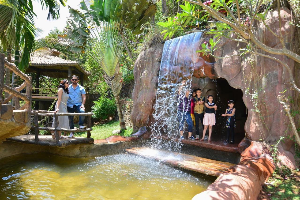 Surya Shibir Resort Pune Esterno foto