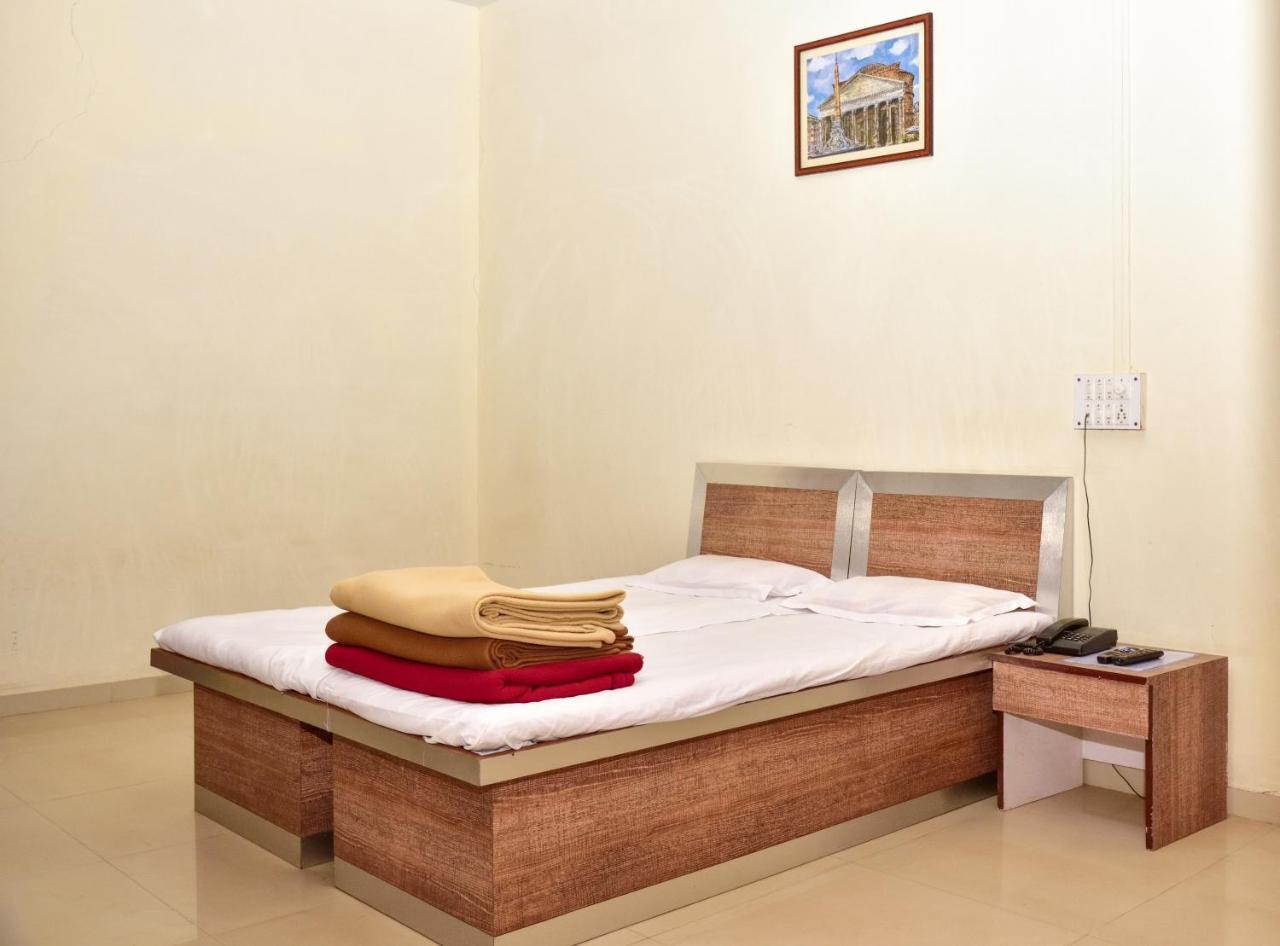 Surya Shibir Resort Pune Esterno foto