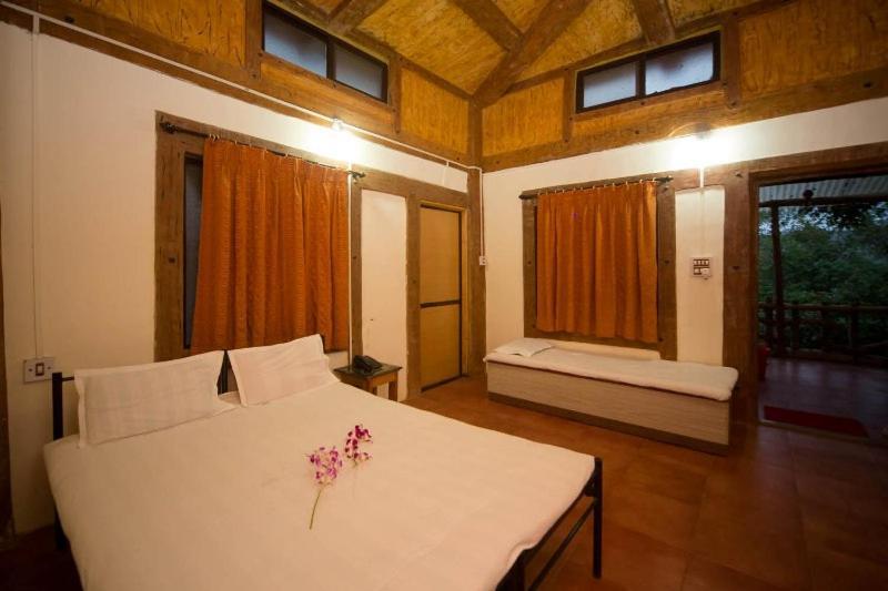 Surya Shibir Resort Pune Esterno foto